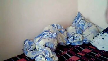 Latynoska mamuśka macocha daje Goodnight HJ w darmowe filmy erotyczne babcie POV