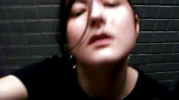 Perwersyjna dziwka Tiffany wkurza się do kubka darmowe masaże erotyczne