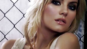 Nastolatka ma idealne cycki i jądra głęboki youtube filmy erotyczne za darmo anal