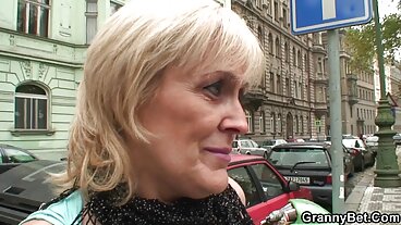 Paskudna brunetka Jamie jest obrzydliwą erotyczne filmiki za darmo kobietą