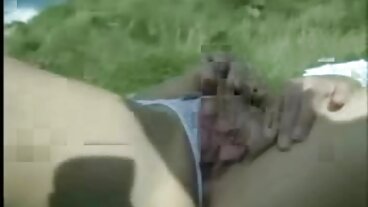 Chuda nastolatka pieprzy się i kreskówki erotyczne za darmo połyka jego spermę