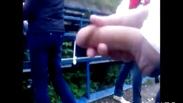 Pływanie w basenie i połykanie spermy darmo erotyka