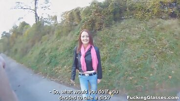 Zabawa w lizanie darmowe strony erotyczne jąder POV z azjatycką nowicjuszką Luna
