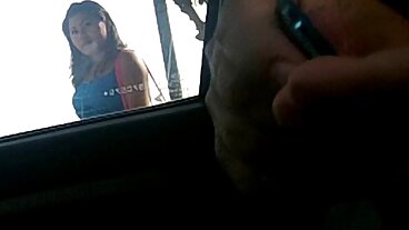 Przyrodnie siostry walczą o ruchanie twojego film pornograficzny darmowy pierwszorocznego fiuta